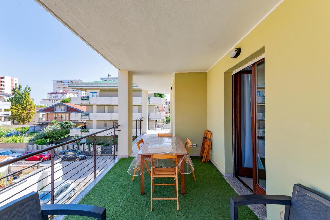 Your Dream Stay In Montesilvano Awaits! 外观 照片